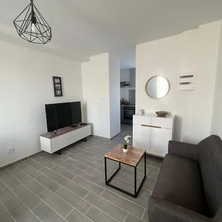 180B - Duplex T2 Tout Confort - Wifi Netflix Le Gond-Pontouvre Exterior photo